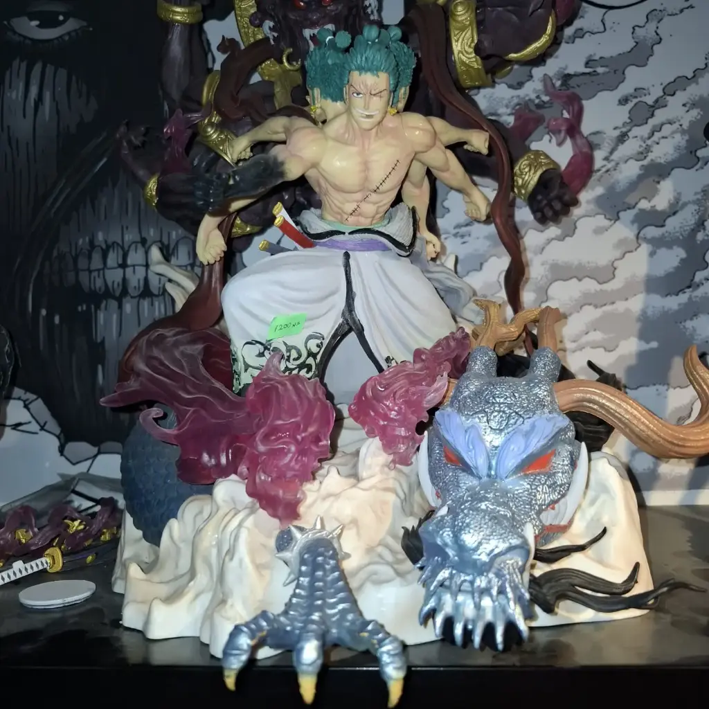 Roronoa Zoro VS Kaido Battle Asura Form (35cm Height) 