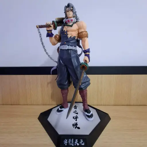 Sound Hashira Tengen Uzui Standing (30cm height)